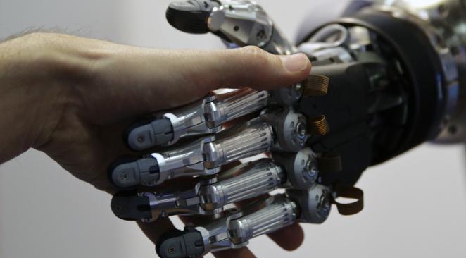 Loi du retour accéléré : la théorie vertigineuse du futurologue de Google qui n’a jamais eu tort