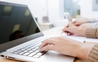 Illustration de l'article : Les MOOCs pour tous, vraiment? - Innovation - Les clés de demain - Le Monde.fr / IBM