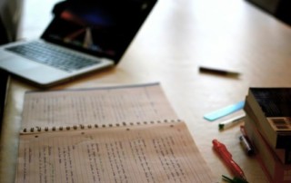 Illustration de l'article : Les MOOC, concurrents des masters ?