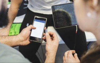 Illustration de l'article : Aux États-Unis, le smartphone s'impose comme outil pédagogique - Educpros