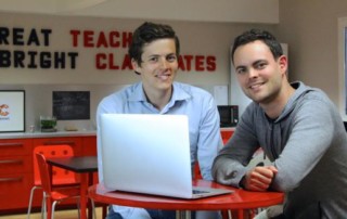 Illustration de l'article : Le pitch start-up. OpenClassrooms : des formations en ligne avec emplois garantis