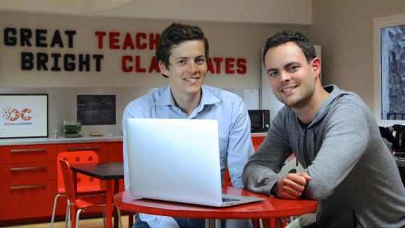 Le pitch start-up. OpenClassrooms : des formations en ligne avec emplois garantis