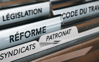 Illustration de l'article : Une réforme de la formation professionnelle à haut risque ? - RHEXIS