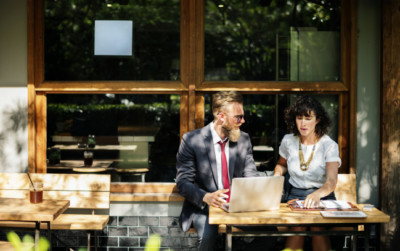 reverse-mentoring-5-raisons-de-le-mettre-en-place-frenchweb-fr