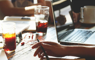 Illustration de l'article : Momindum - Social Learning : La vidéo pour un apprentissage collaboratif ?