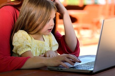 teletravail-et-ecole-a-la-maison-le-projet-voltaire-offert-a-tous-les-enfants-de-vos-salaries