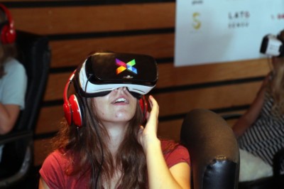 la-realite-virtuelle-demystifiee-les-atouts-dune-technologie-innovante-dans-le-domaine-de-la-sante-de-leducation-et-pour-le-monde-du-travail-atlantico