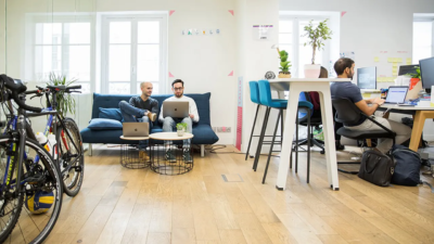 comment-les-start-up-de-la-formation-profitent-de-la-crise-du-covid-les-echos