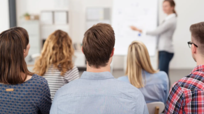 top-depart-pour-le-plan-de-modernisation-de-la-formation-professionnelle-les-echos