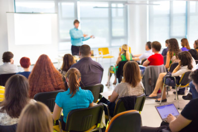 formation-en-entreprise-pourquoi-se-tourner-vers-des-organismes-de-formation-indice-rh