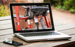 Illustration de l'article : Devenir mécanicien auto en e-learning, c'est possible — Le Blog Auto