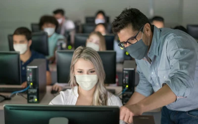 anglais-informatique-ces-formations-qui-cartonnent-aupres-des-salaries-le-parisien