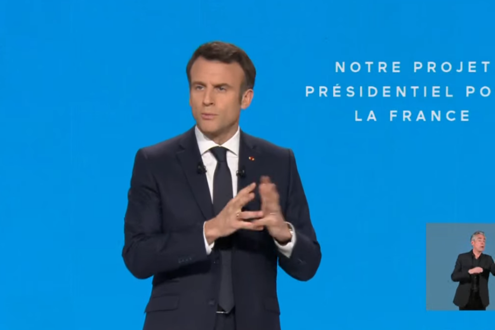 Emmanuel Macron entend « poursuivre la réforme de la formation professionnelle » — Centre Inffo