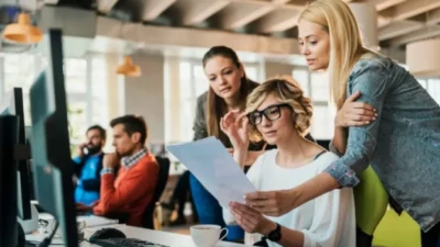 cornerstone-ondemand-approfondit-sa-strategie-de-contenus-dapprentissage-rhmatin
