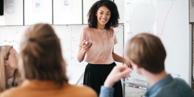 formation-un-dialogue-de-sourds-entre-collaborateurs-et-employeurs-hello-workplace