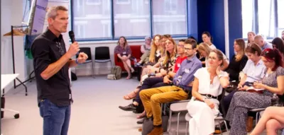 lumapps-soffre-la-startup-teach-on-mars-pour-enrichir-lintranet-des-grands-groupes