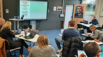 la-pedagogie-a-lheure-de-lintelligence-artificielle-comment-les-enseignants-se-forment