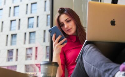 adoptez-lapprentissage-mobile-comment-la-technologie-aide-a-apprendre-en-deplacement