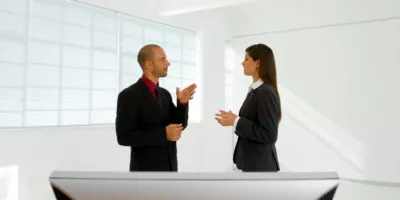 presentiel-ou-distanciel-telle-est-la-question