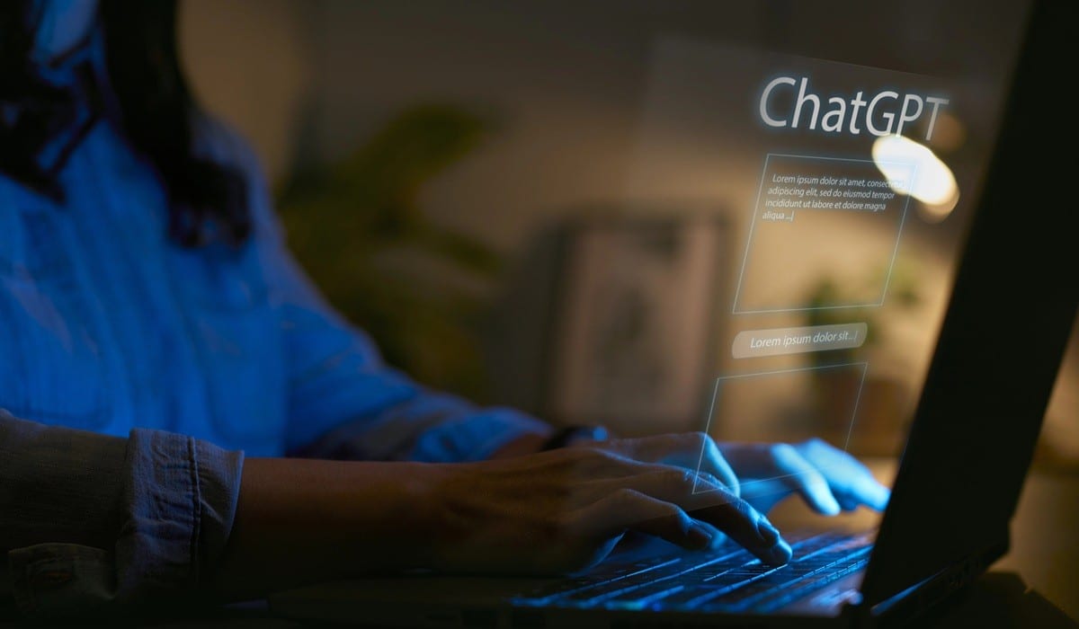 Pourquoi les IA comme ChatGPT continuent de vous donner de fausses infos