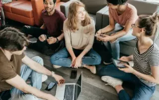 Illustration de l'article : Quelles sont les soft skills essentielles à développer dans l'ère de l'intelligence artificielle ?