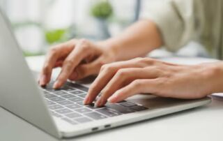 Illustration de l'article : Départ d'une cinquantaine de salariés chez OpenClassrooms