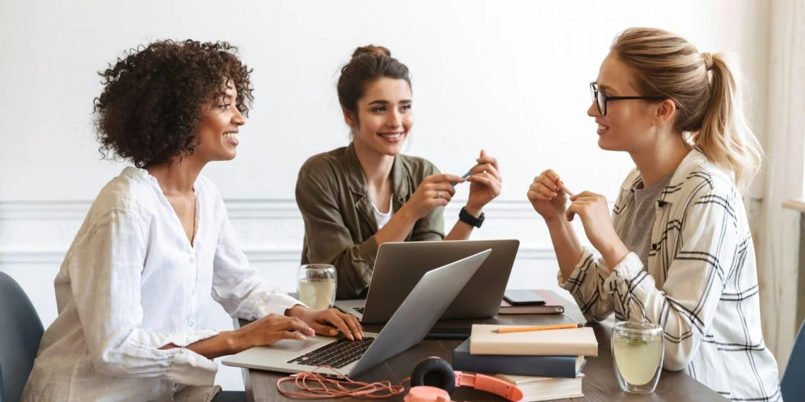 IA et soft skills : le nouveau duo stratégique qui redéfinit la formation des cadres et les enjeux RH
